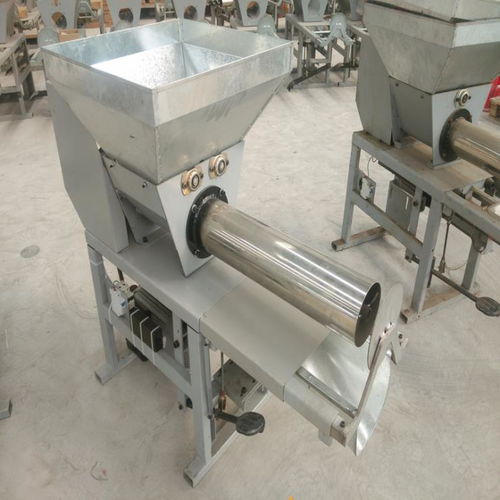 常压灭菌锅炉与食用菌机械 香菇、平菇、木耳菌袋生产及蒸汽锅炉进出口代理全解析